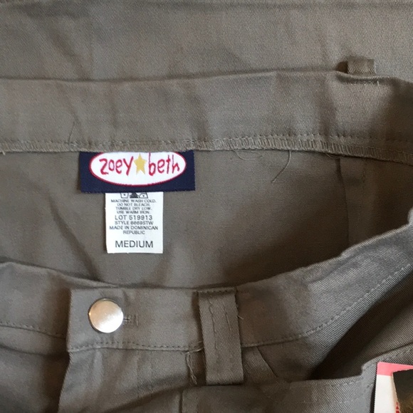 Zoey Beth Skirt - Picture 3 of 3